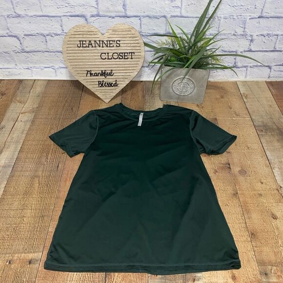 Fabletics Women's Pheonix Lite Short-Sleeve T-Shirt Hunter Green  Size M - Picture 8 of 12